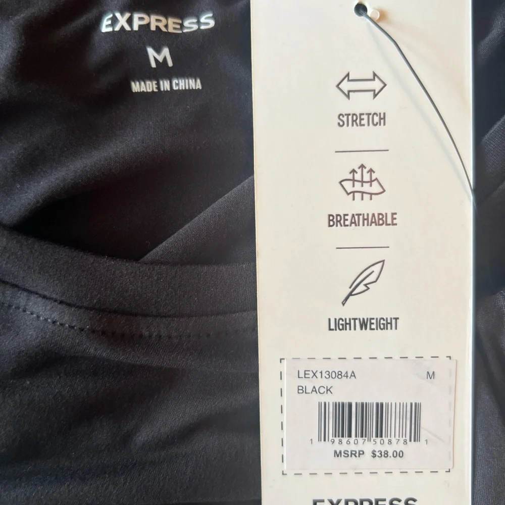 Express Black Tee - Picture 5 of 7